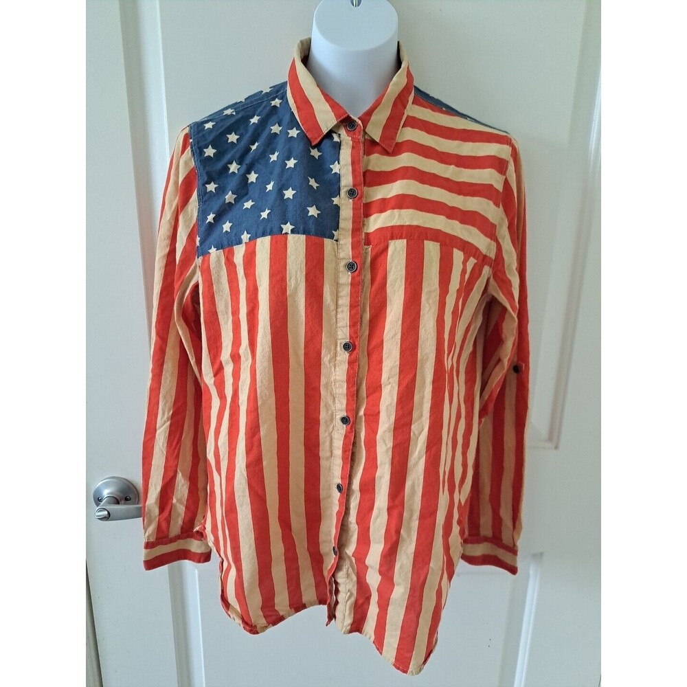 Nollie Women's Button Down Patriotic Top Large American Flag Print Cotton USA